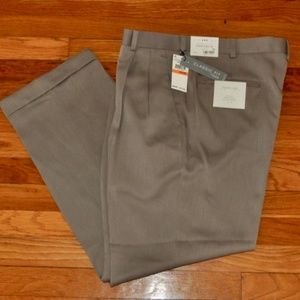 Perry Ellis portfolio dress pant 33X30 NON IRON